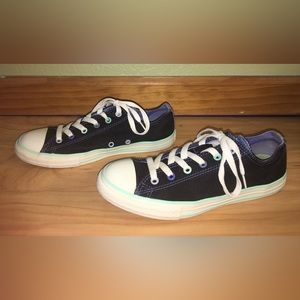 Junior All Star Converse Shoes Sz 5